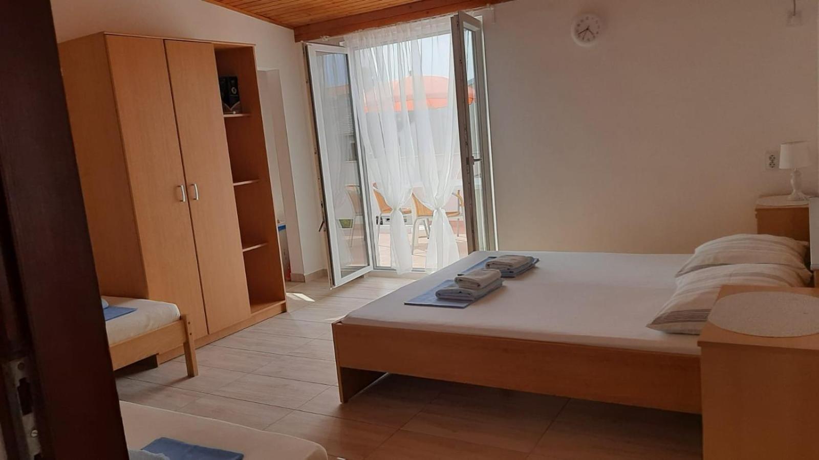 Apartments Dado Novalja Dış mekan fotoğraf